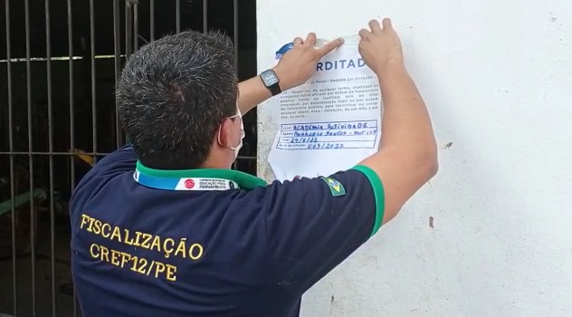 Você está visualizando atualmente Ação conjunta do CREF12/PE com Vigilância Sanitária, Procon, Polícia Militar e Ministério Público interdita academia em Jaboatão dos Guararapes