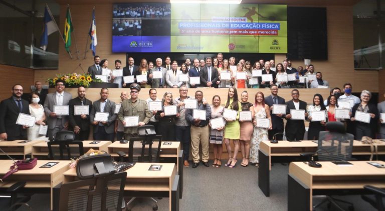Leia mais sobre o artigo Câmara Municipal do Recife presta homenagem aos Profissionais de Educação Física em Sessão Solene